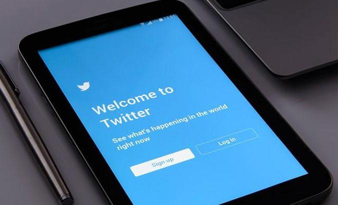 Twitter hisse başına geliri yüzde 158 artışla 0.33 dolara çıktı