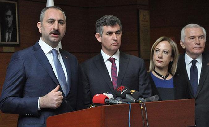 Bakan Gül: Enkaz, bu işin üstünü örtemeyecektir