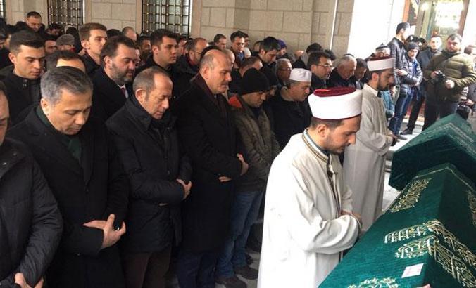 Kartal'da çöken binada ölen karı-koca son yolculuğuna uğurlandı