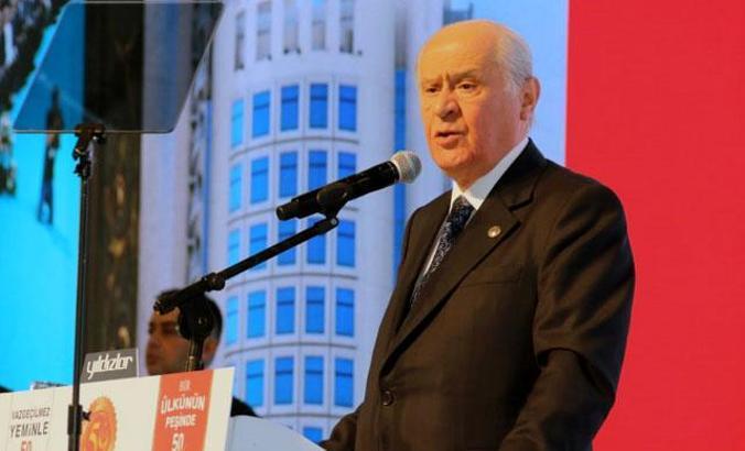 Bahçeli'ye Çanakkale Savaşı'nda kullanılan tüfek hediye edildi