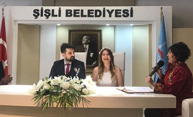 Nikah dairelerinde 14 Şubat yoğunluğu