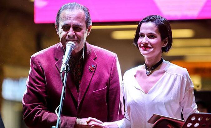 Baba kız aynı sahnede