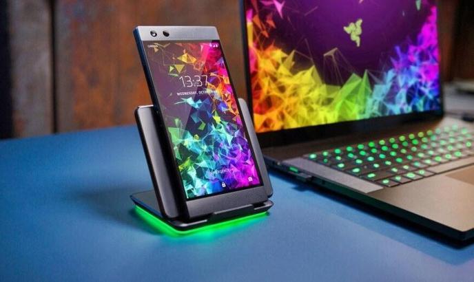 Razer telefon üretimini durduruyor mu?