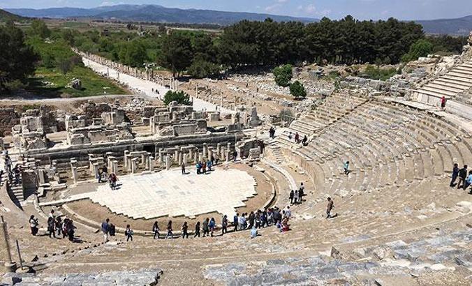 İzmir'de daha çok müze ve ören yeri gezildi