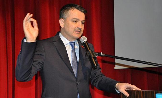 Bakan Pakdemirli: Savunma sanayi kadar önemli bir sektör daha vardır, o da tarımdır