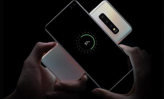 Samsung Galaxy S10 serisi satışta