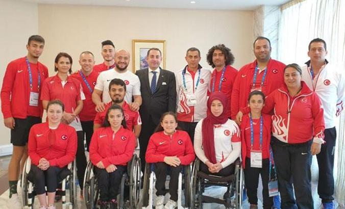 Para Atletizm Grand Prix'inin ilk ayağında 5 madalya