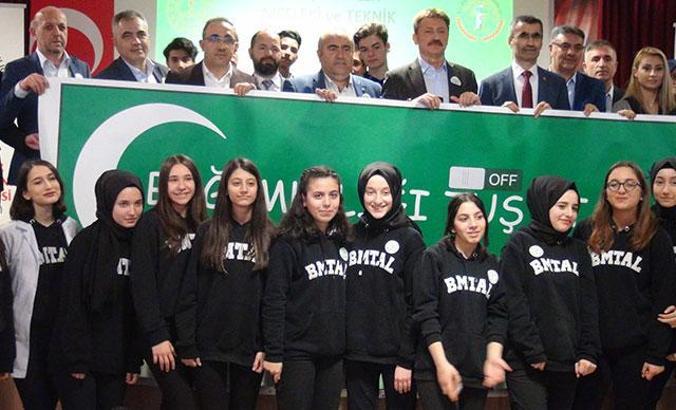 "Bağımlılığı Tuş Et" yarışmasında dereceye girenler ödüllendirildi