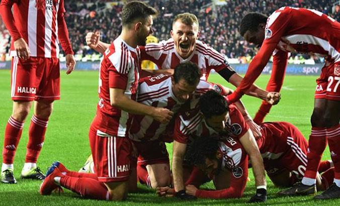 Demir Grup Sivasspor - Evkur Yeni Malatyaspor 2-0