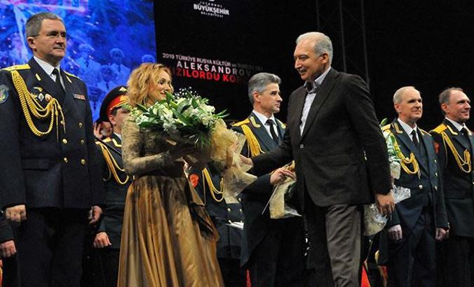 Kızılordu Korosu Büyükçekmece'de sahne aldı