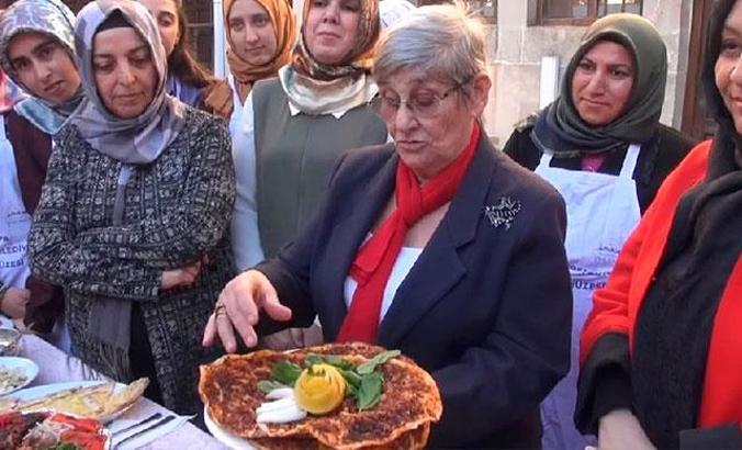 Canan Karatay: Lahmacun en sağlıklı fast-food