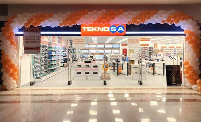 Beylikdüzü’ne yeni Teknosa mağazası
