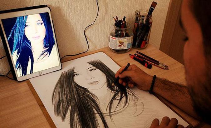 Kedi ve köpek maması getirene portre çizim bedava