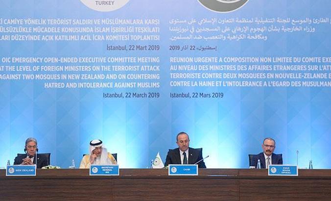 Çavuşoğlu: Teröre karşı tepkimizi beyanlarımızla ve fiili adımlarımızla inşallah göstereceğiz