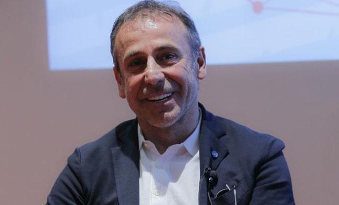 Abdullah Avcı: Sporun geleceği profesyonellere emanet edilmeli