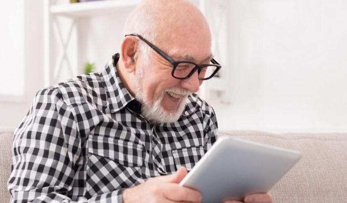 Yaşlılar da siber zorbalık mağduru