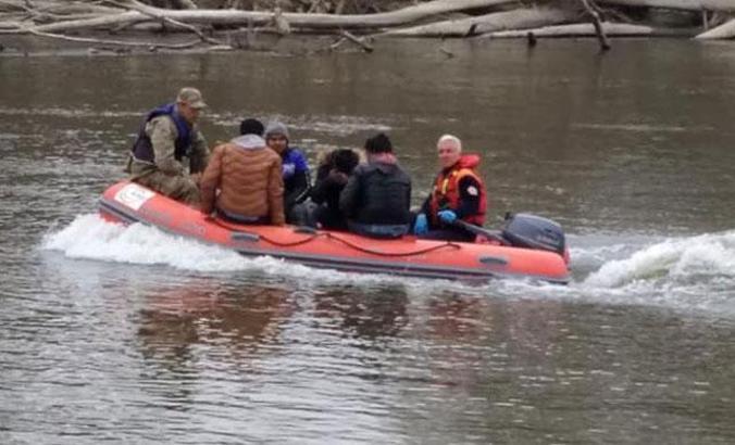 Meriç Nehri'ndeki adacıkta saklanan 13 kaçak göçmen yakalandı