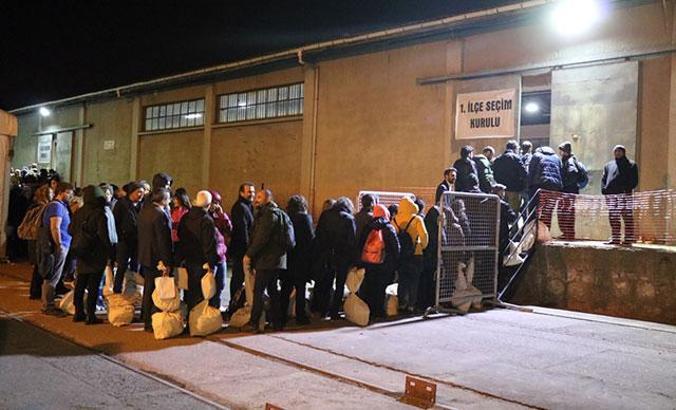 Kadıköy İlçe Seçim Kurulu'nda oy sayımı sürüyor