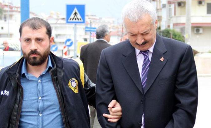 Taciz iddiasıyla 31 yıl hapis cezası alan öğretmene tahliye