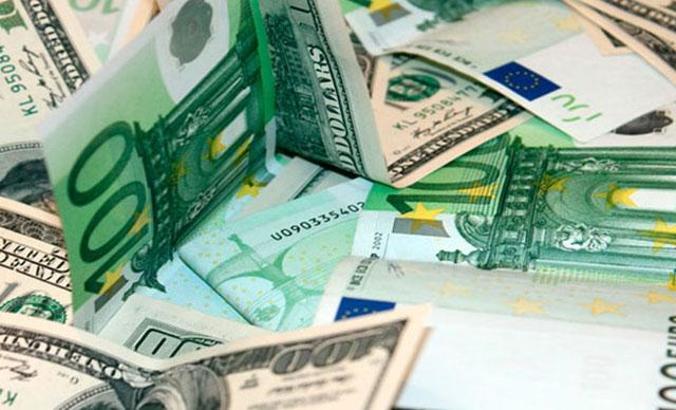 Dolar 5.69, euro 6.41 ve sterlin 7.44 lirada