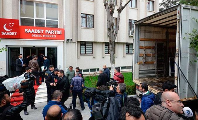 Saadet Partisi Genel Merkezi tahliye ediliyor
