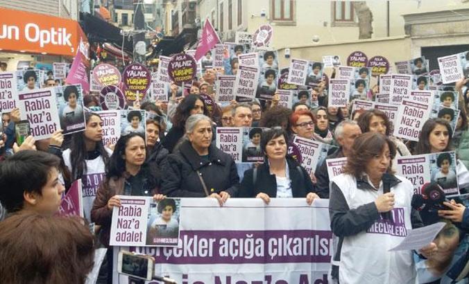 Kadıköy'de "Rabia Naz" eylemi