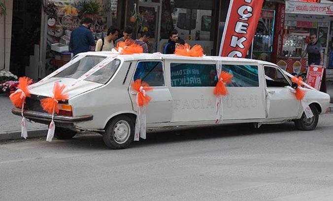Limuzine benzettiği araca izin çıkmadı, düğün salonuna çekiciyle gidildi