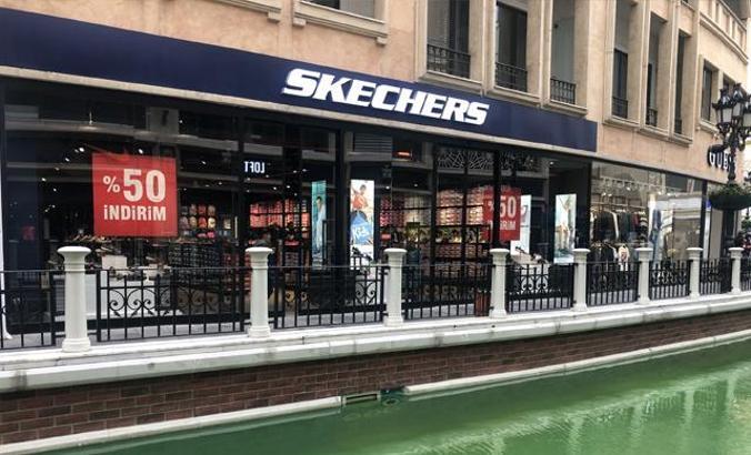 Venezia Mega Outlet'te 2 yeni mağaza açıldı