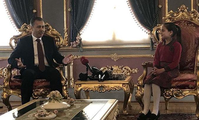 Koltuklarını devrettiler