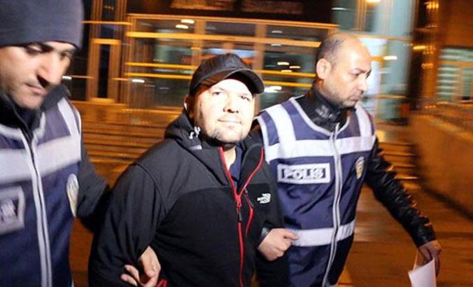 FETÖ üyeliği suçlamasıyla yargılanan tarihçi yazar Talha Uğurluel'e tahliye