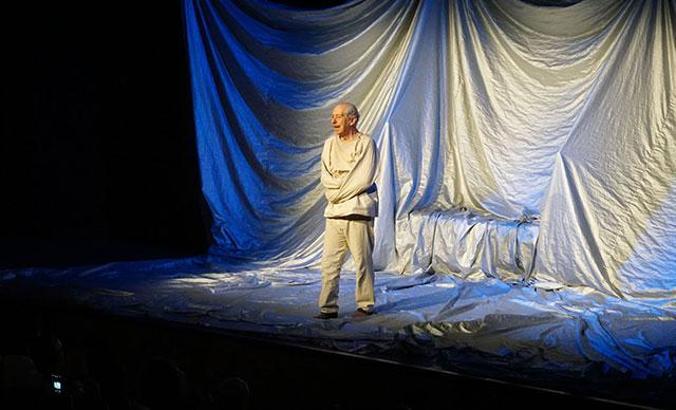 Genco Erkal, Bursa'da kapalı gişe oynadı