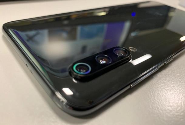 Xiaomi Mi 9 incelemesi