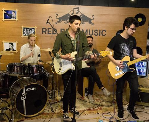 Red Bull Music Warm Up kampüs başvuruları başladı