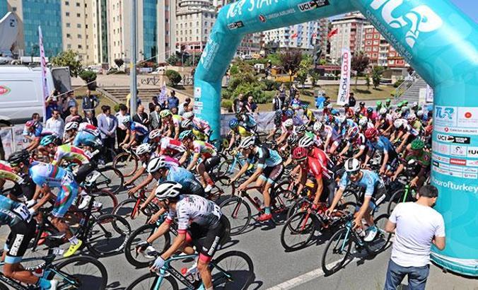 Uluslararası Karadeniz Bisiklet Turu başladı