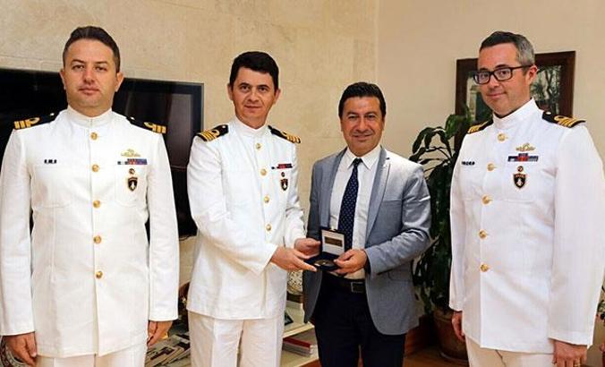 'Denizkurdu-2019'un komutanlarından Başkan Aras'a ziyaret