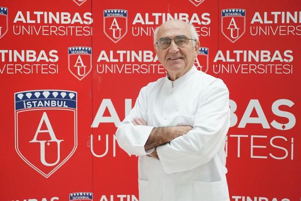 Ağızda şişliğin belirtisi, tükürük bezindeki taş olabilir