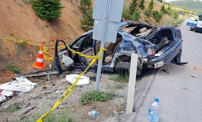 Kütahya’da otomobil takla attı: 1 ölü, 4 yaralı