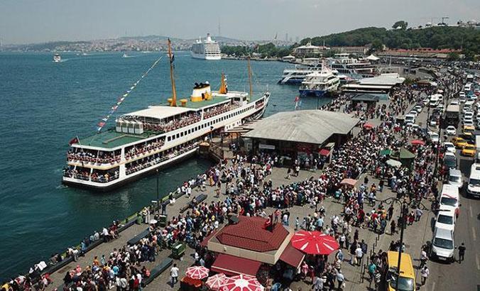 Eminönü'nde bayram yoğunluğu