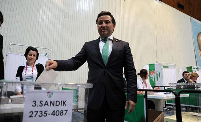 Bursaspor'da başkanlığa tek aday Mesut Mestan