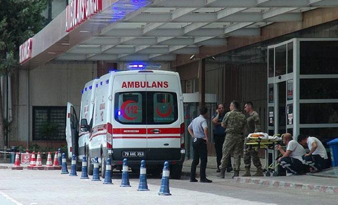 Azez'de TSK üssüne saldırı: 1 şehit, 5 yaralı