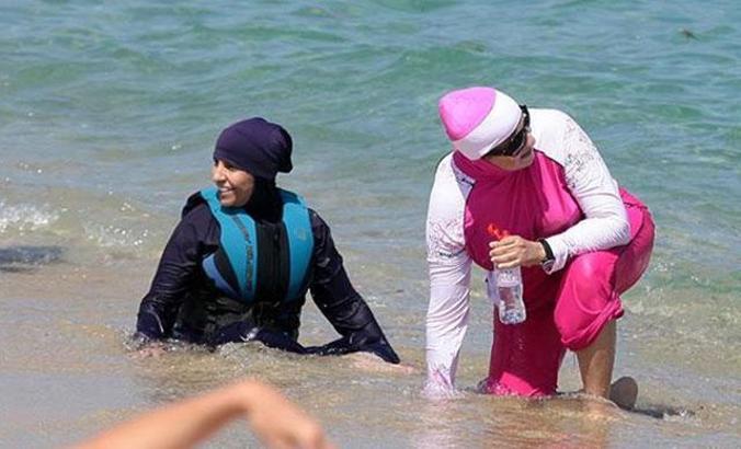 Almanya'da hakimler 'haşema yasağına itirazı' kabul etti