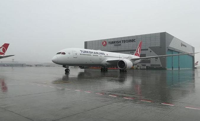THY ikinci rüya uçağı da teslim alındı