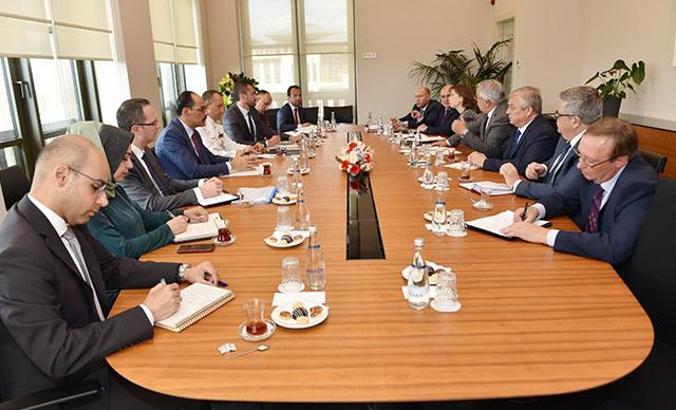 Kalın, Rusya'nın Suriye temsilcisi Lavrentyev ile görüştü