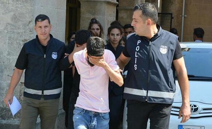 Fuhuşun defterini tutan 4 şüpheliye 15'er gün hapis cezası