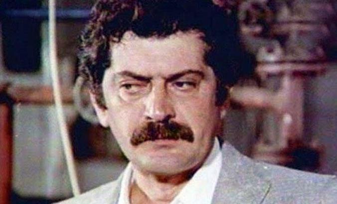 Ünlü sanatçı Haldun Ergüvenç hayatını kaybetti