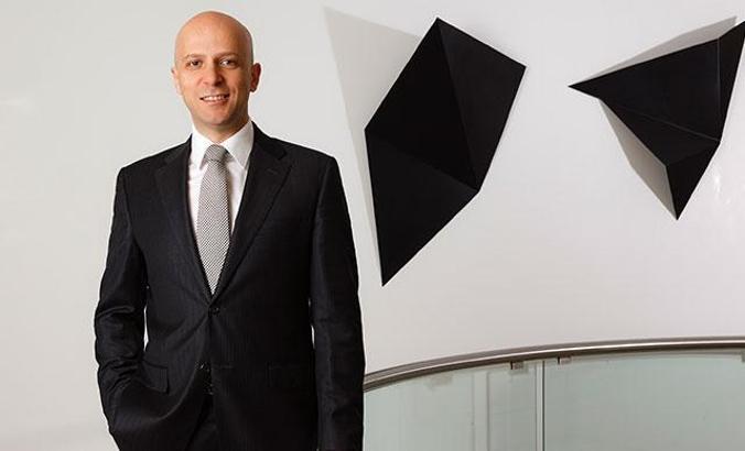 Akbank: Emekliler maaşları yatmadan iki gün önce alabilecek