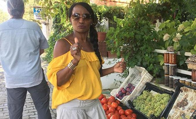 Della Miles Kuşadası'nda