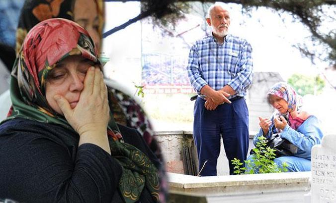 17 Ağustos depreminde hayatını kaybedenler mezarları başında anıldı