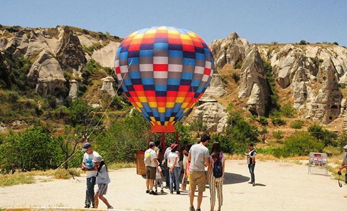 Balona binmekten korkanlar için maket balon