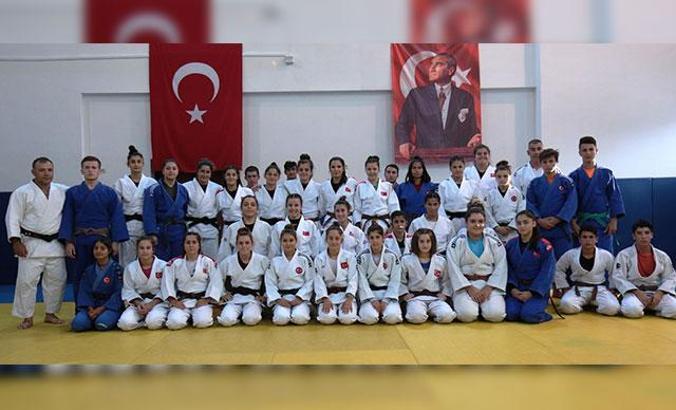 Judo Ümit Kadın Milli Takım kadrosu belli oldu
